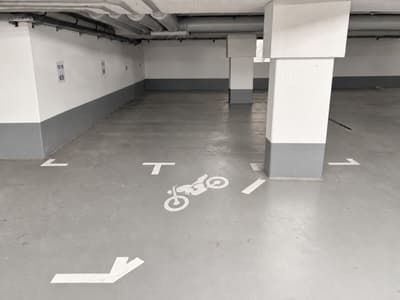 Motorradstellplatz zu vermieten – ideal für dein Bike — Bild 3