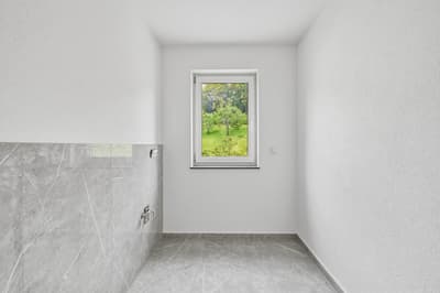Bezugsfertiger KfW-55 Neubau in ruhiger Lage! Familienhaus mit Garten und viel Platz — Bild 18