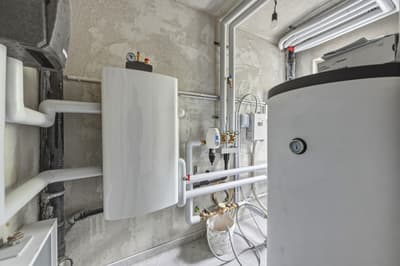 Bezugsfertiger KfW-55 Neubau in ruhiger Lage! Familienhaus mit Garten und viel Platz — Bild 25