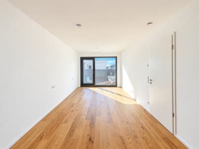 Großzügige 2,5-Zimmer Wohnung mit schöner Loggia zu vermieten! — Bild 8
