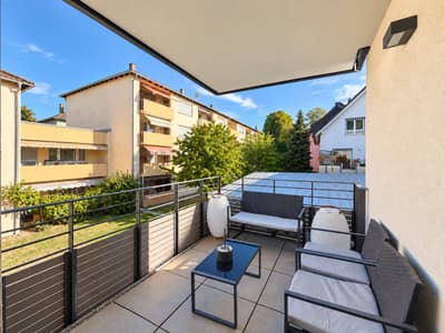 Lichtdurchflutete Wohnung mit modernem Wohnambiente und sonnigem Balkon — Bild 12